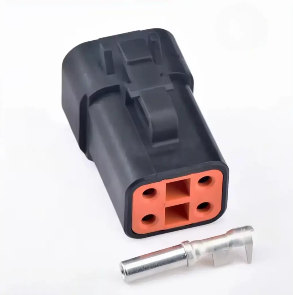 Conector Deutz 4 pines macho